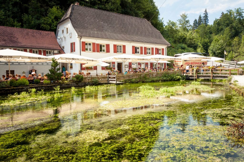 Gasthof Friedrichshöhle an der Wimsener Höhle